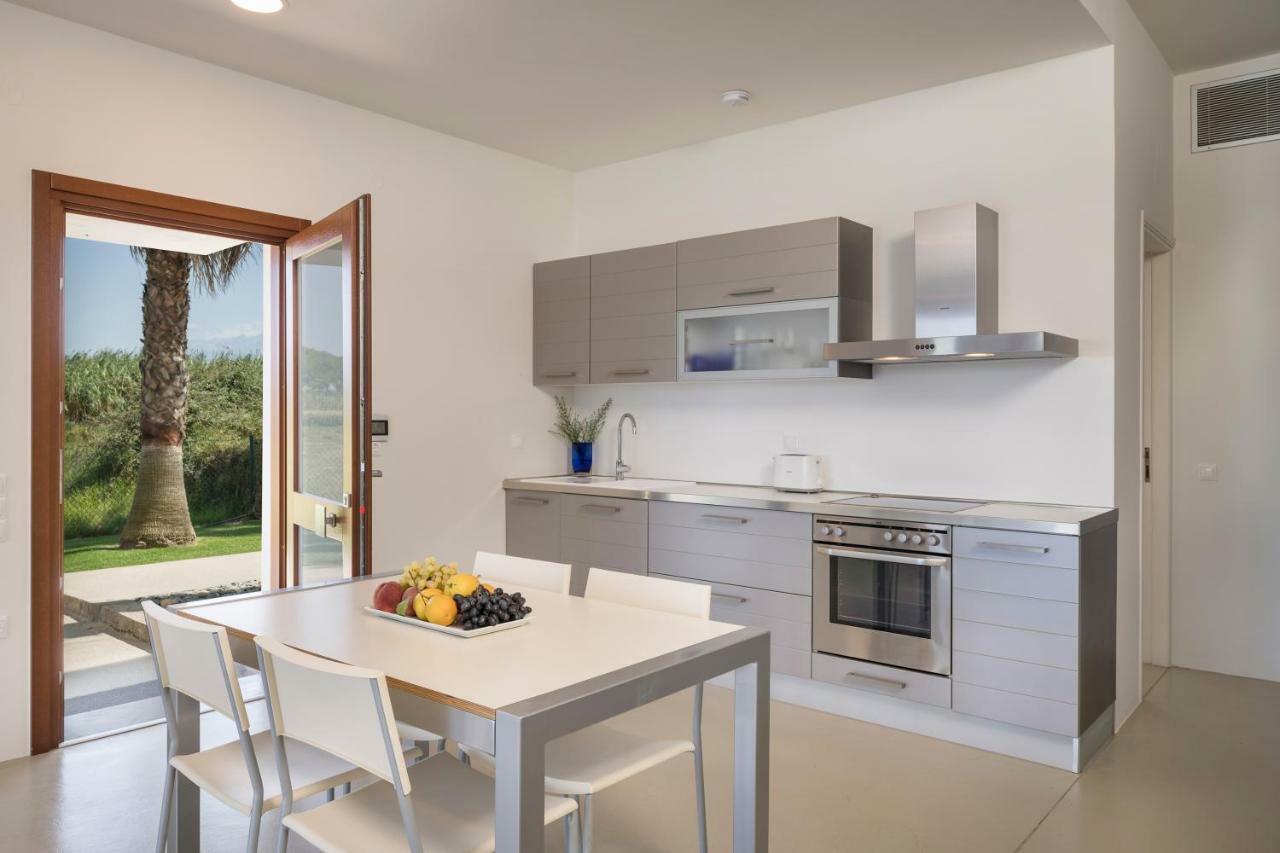 Blue Sea Luxury Villa Maleme  Bagian luar foto