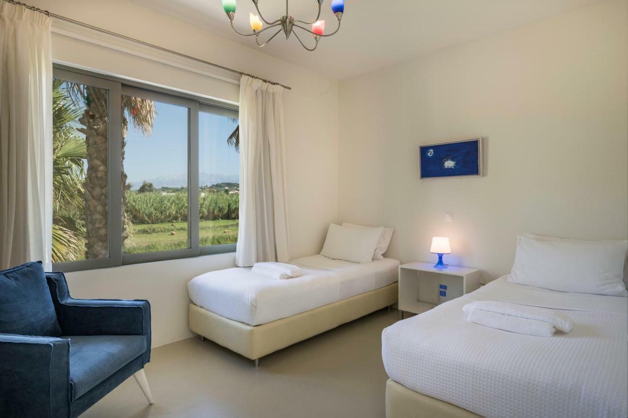 Blue Sea Luxury Villa Maleme  Bagian luar foto