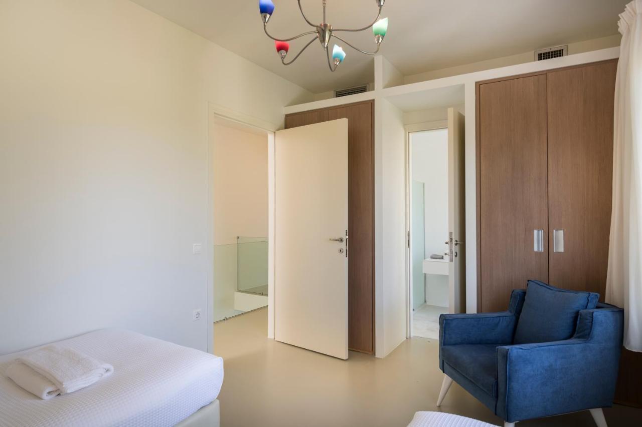 Blue Sea Luxury Villa Maleme  Bagian luar foto